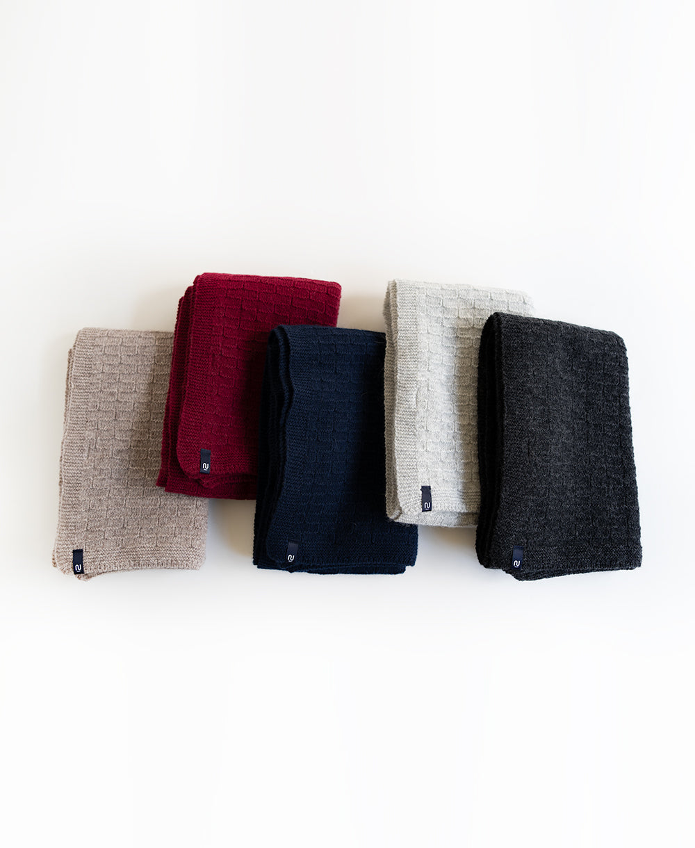 レンガ模様のマフラー【アンゴラ混】