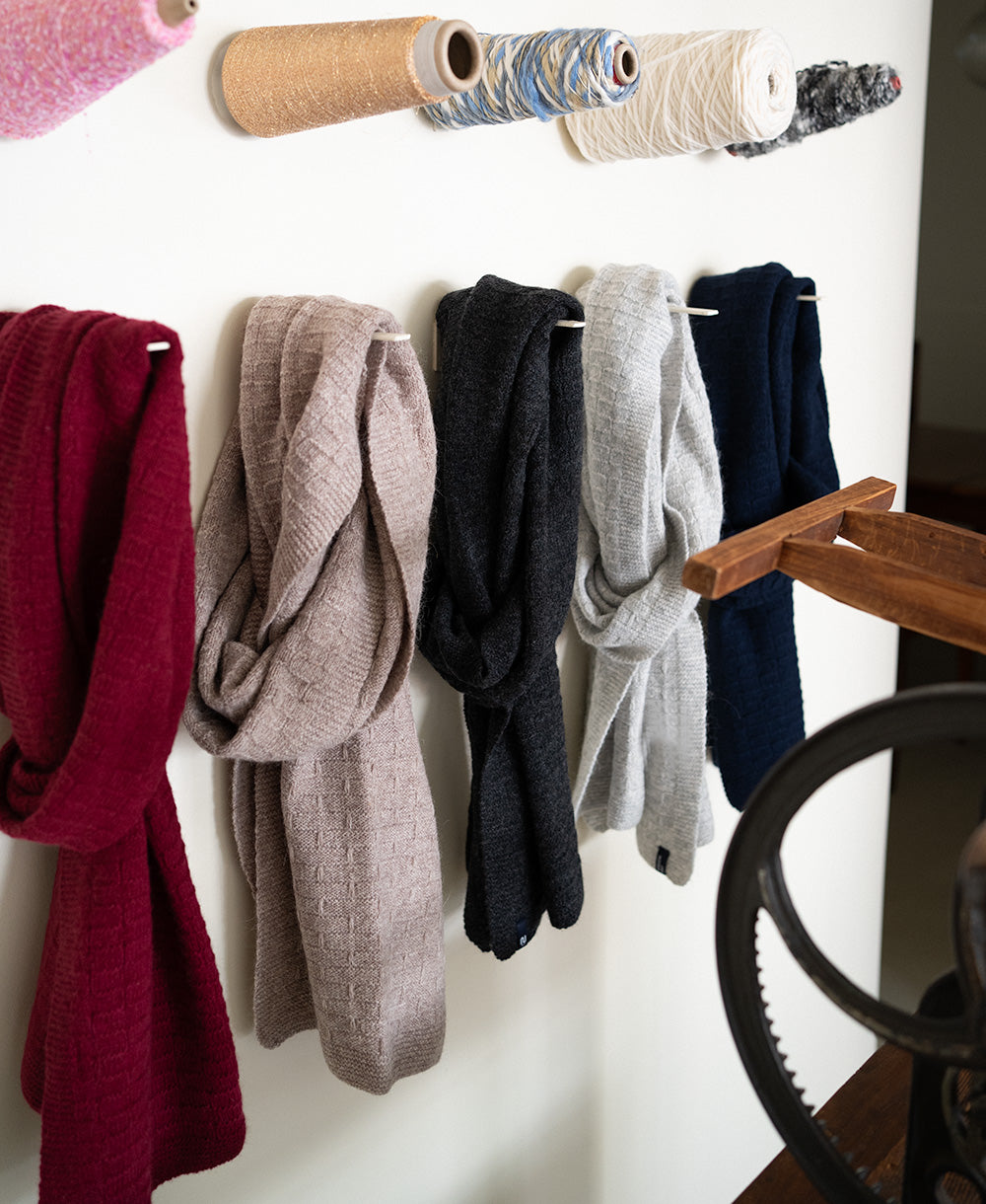 レンガ模様のマフラー【アンゴラ混】